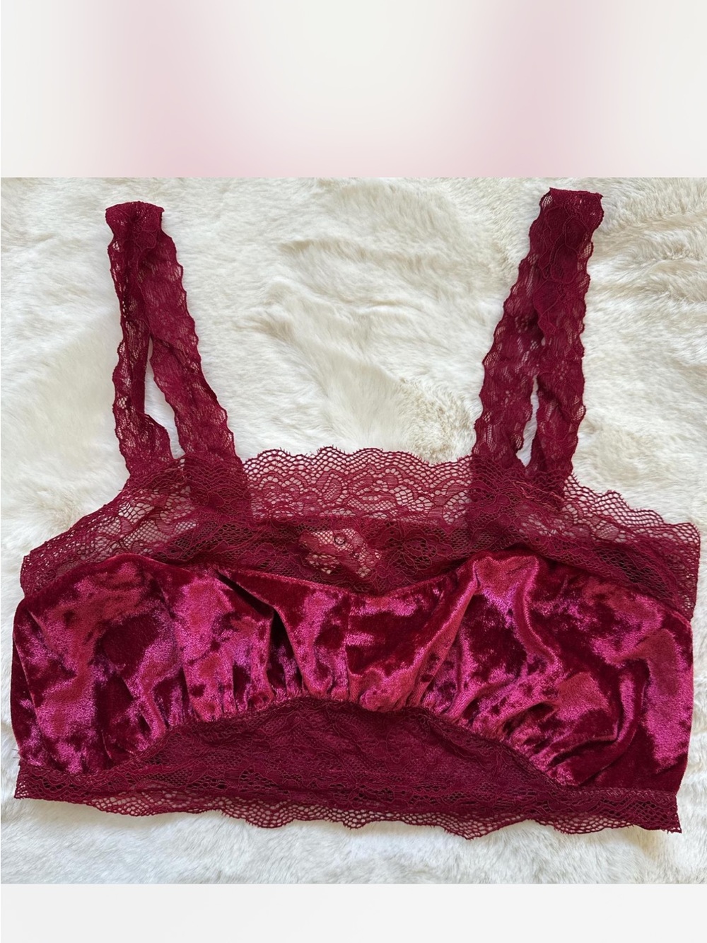 POL Velvet Lace Bralette in Wine